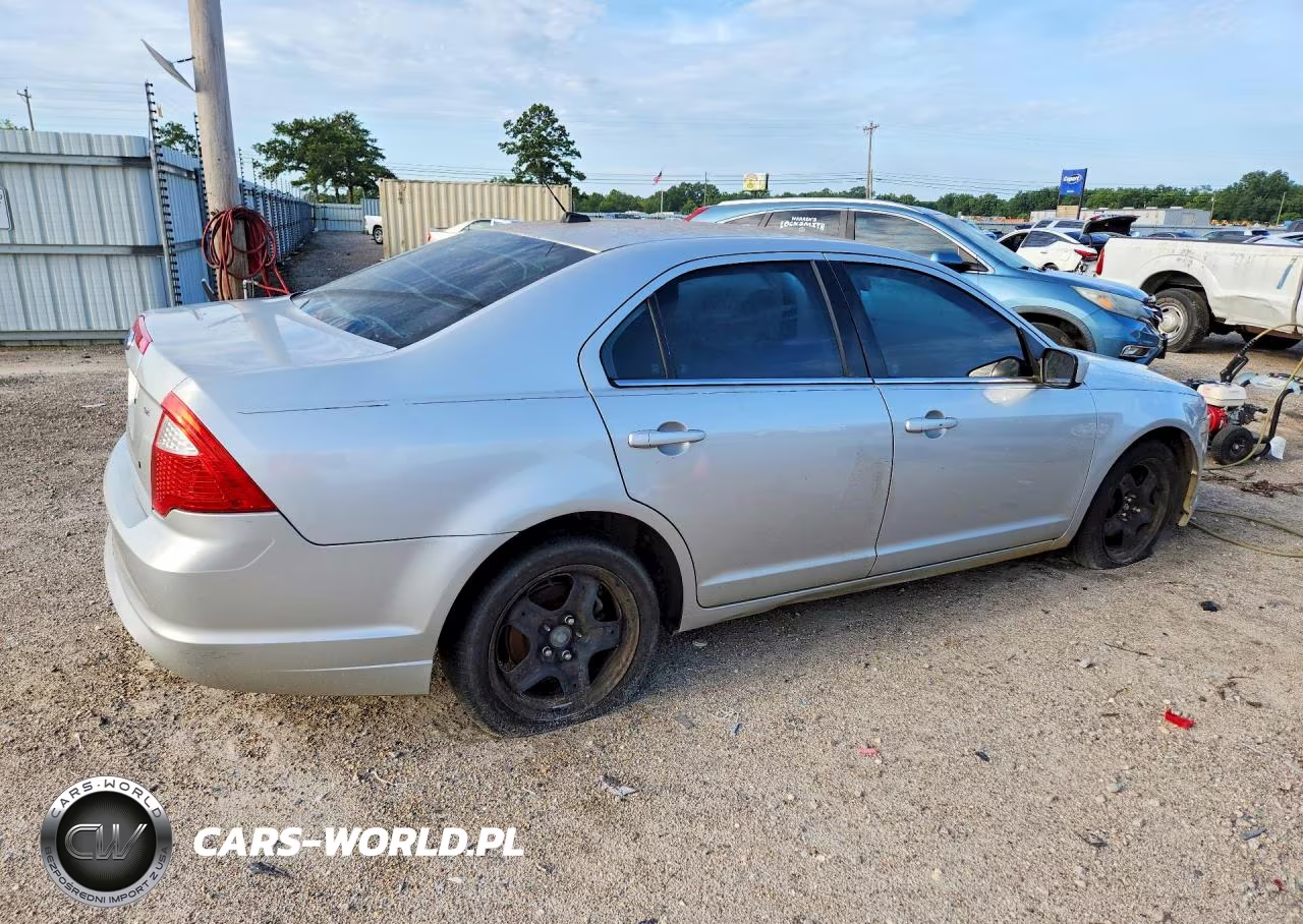 2010 Ford Fusion Se VIN:3FAHP0HA2AR197031 - 3