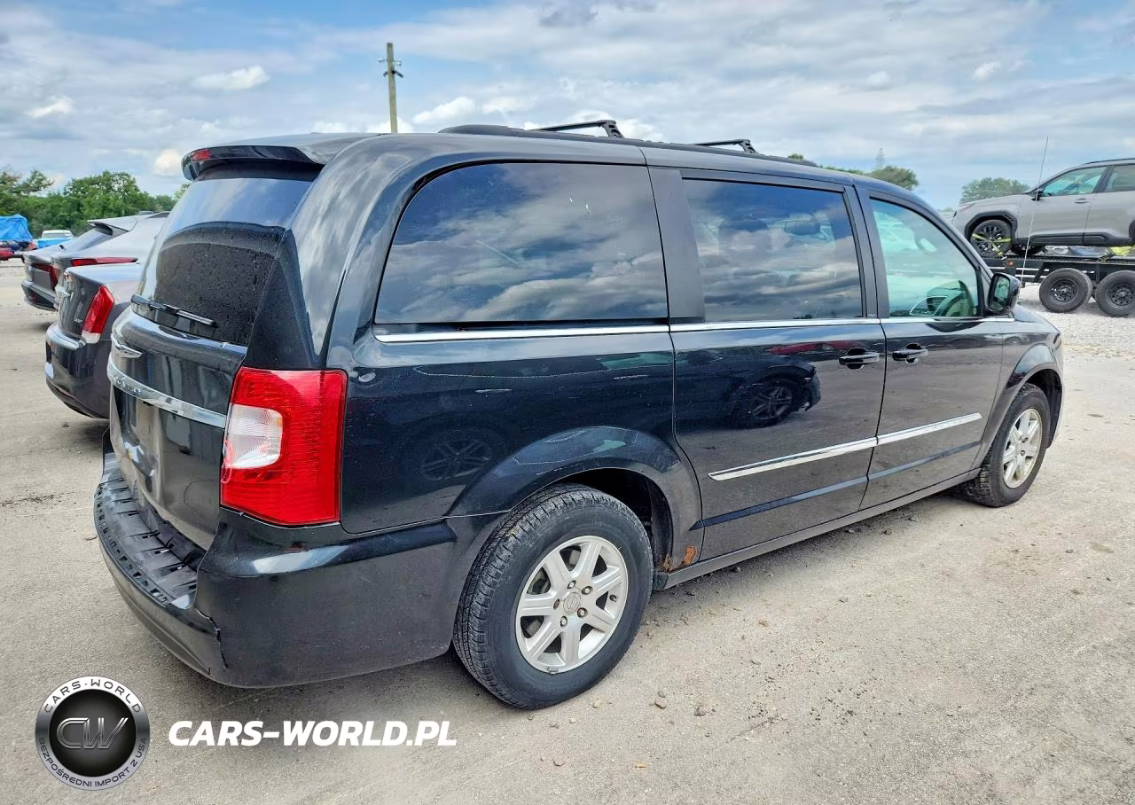 2012 Chrysler Town & Country Touring VIN:2C4RC1BG8CR287175 - 3