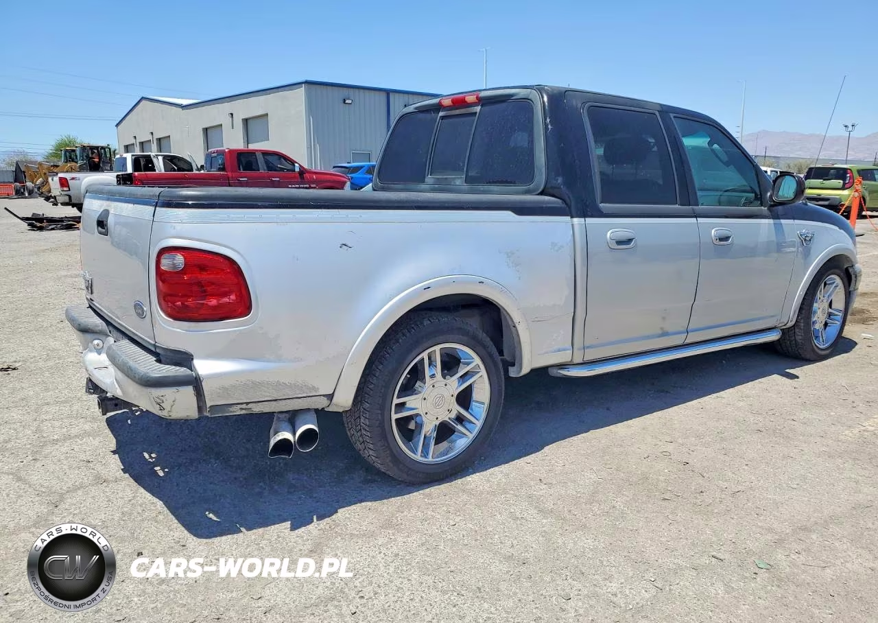2003 Ford F150 Supercrew Harley Davidson VIN:1FTRW07333KD15941 - 3