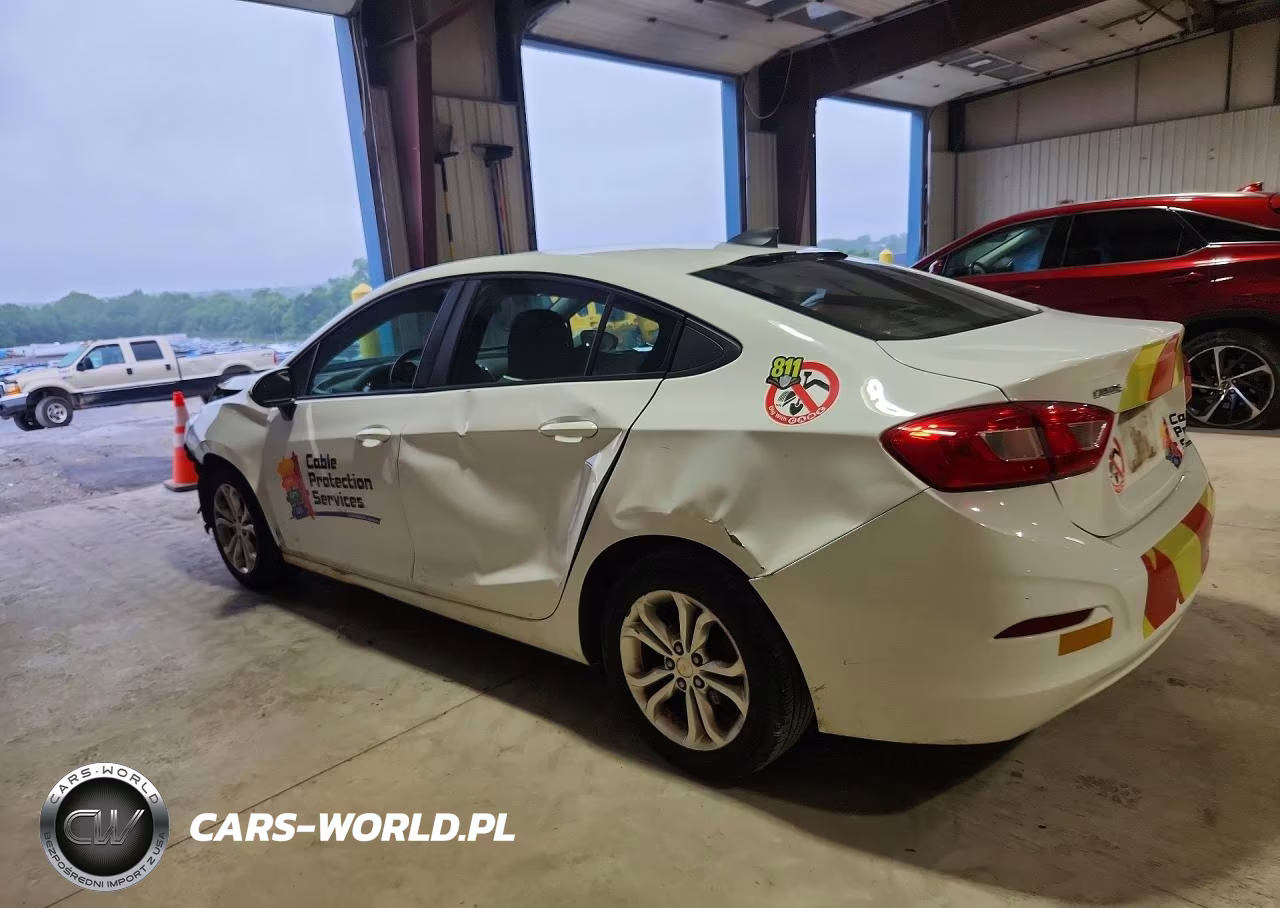 2019 Chevrolet Cruze Ls VIN:1G1BC5SM5K7153246 - 2
