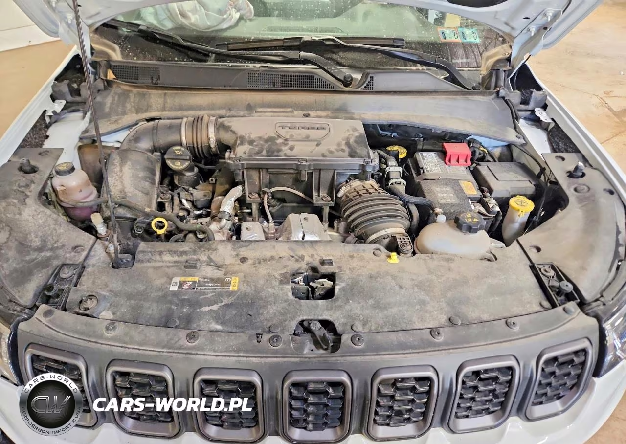 2025 Jeep Compass Trailhawk VIN:3C4NJDDNXST524620 - 12