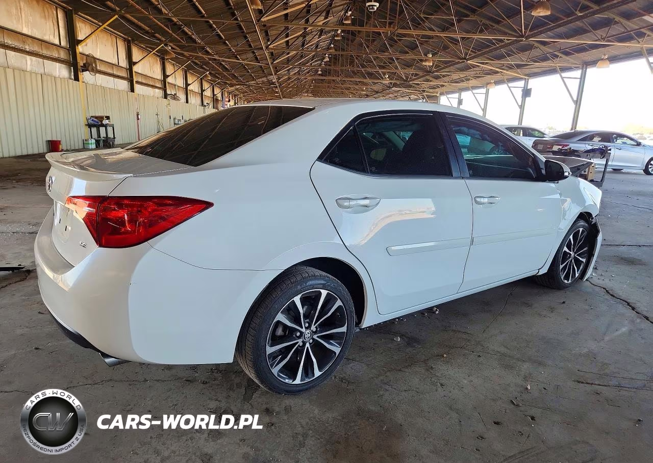 2018 Toyota Corolla Se VIN:2T1BURHE2JC973132 - 3