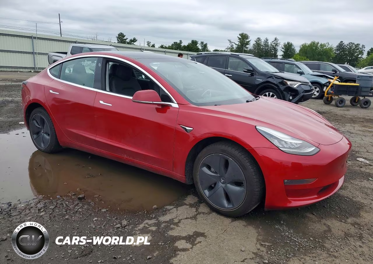 2020 Tesla Model 3 VIN:5YJ3E1EB0LF600361 - 4