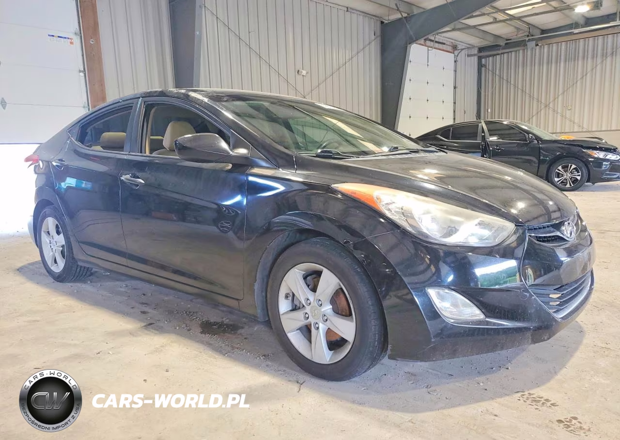 2012 Hyundai Elantra Gls VIN:KMHDH4AE8CU324544 - 4