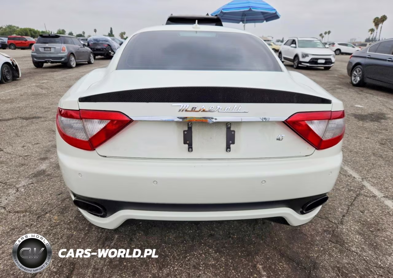 2010 Maserati Granturismo S VIN:ZAM45KLA1A0052821 - 6