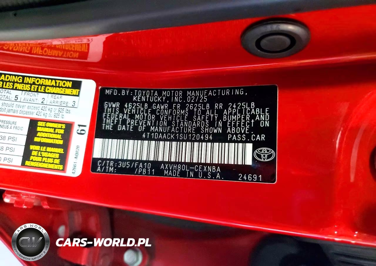 2025 Toyota Camry Le VIN:4T1DAACK1SU120494 - 13
