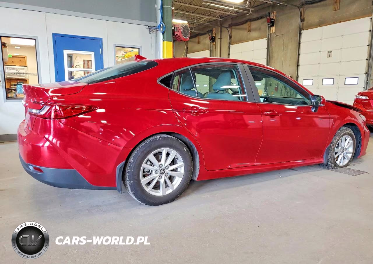 2025 Toyota Camry Le VIN:4T1DAACK1SU120494 - 3