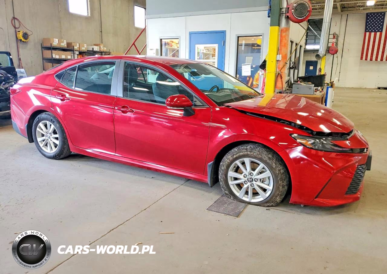 2025 Toyota Camry Le VIN:4T1DAACK1SU120494 - 4