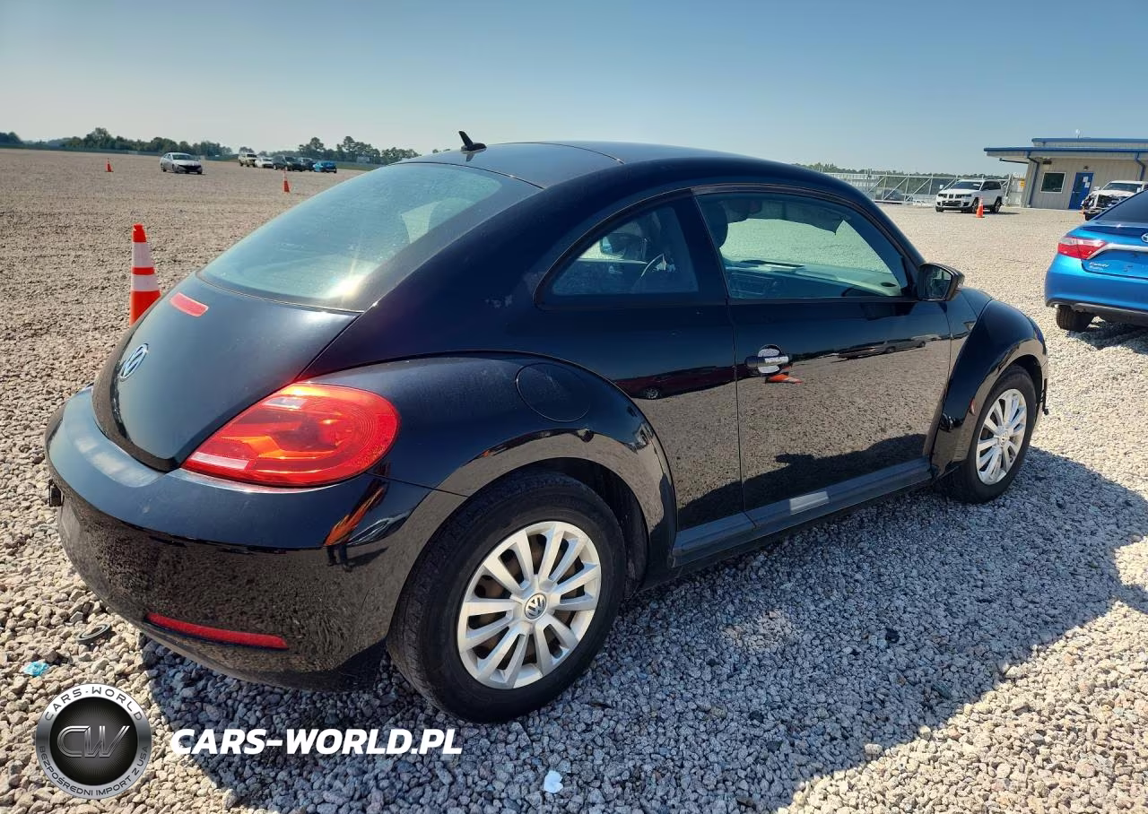 2012 Volkswagen Beetle VIN:3VWFP7AT6CM646231 - 3