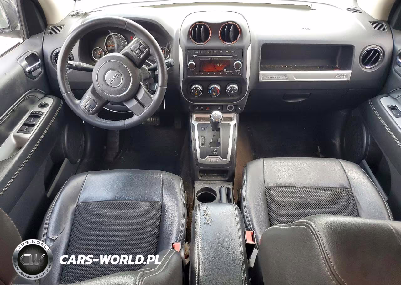 2014 Jeep Compass Latitude VIN:1C4NJDEB3ED689343 - 8