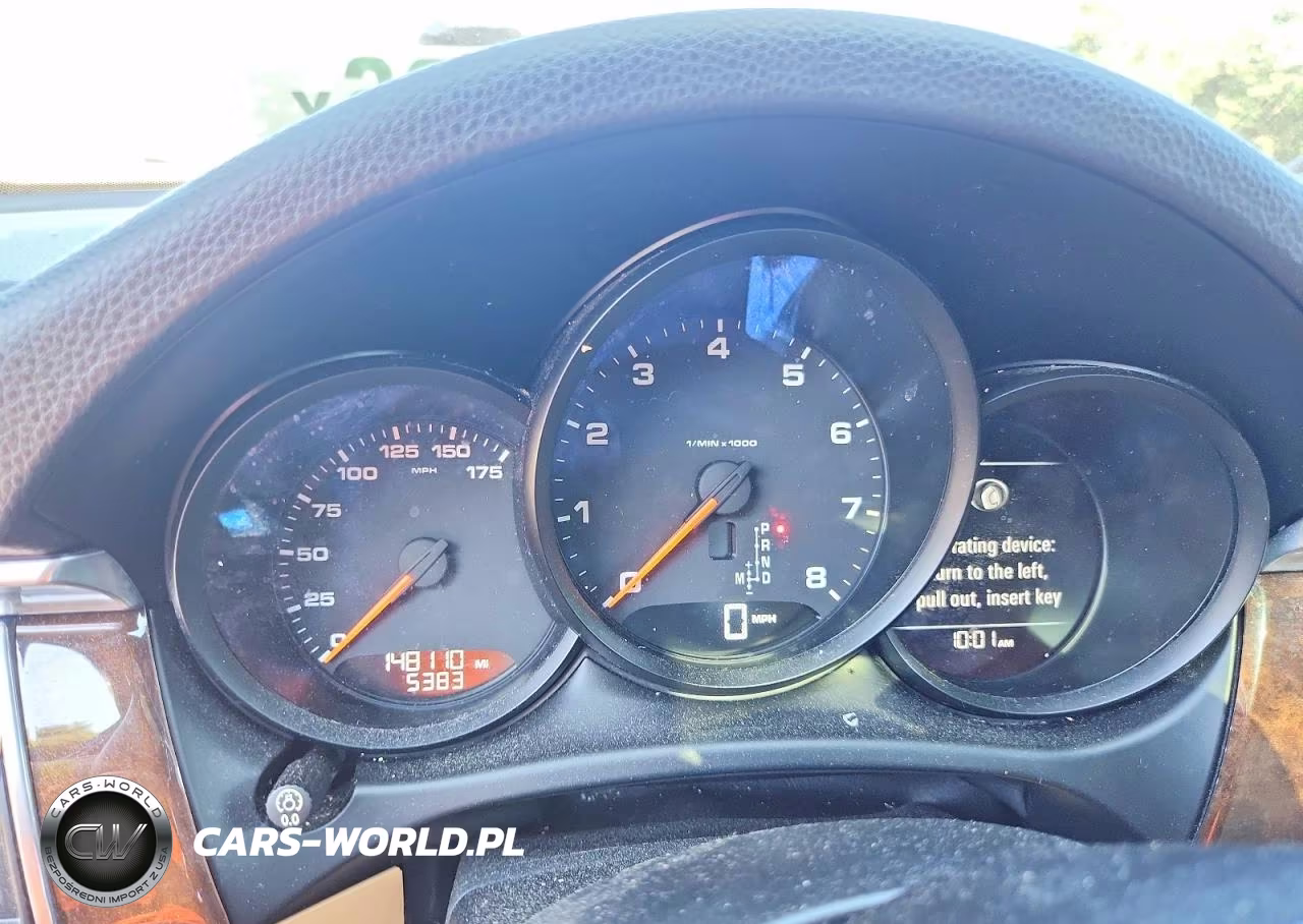2017 Porsche Macan VIN:WP1AA2A56HLB06842 - 9