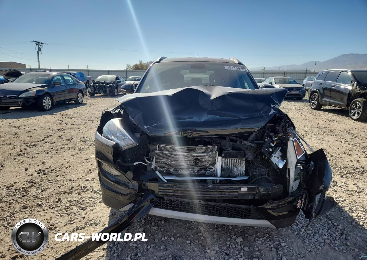 2017 Hyundai Tucson Limited VIN:KM8J3CA27HU383447 - 5