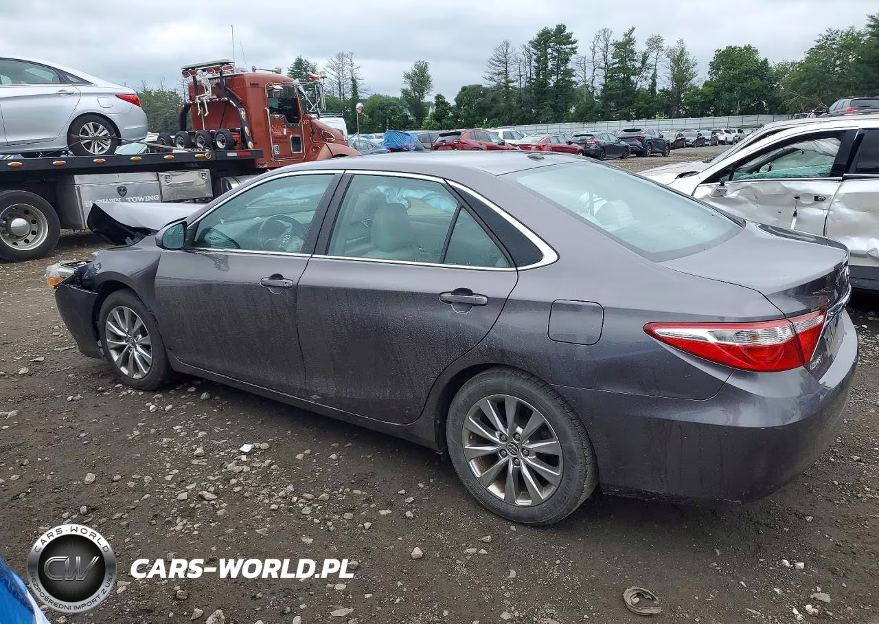 2015 Toyota Camry Xle VIN:4T4BF1FKXFR495901 - 2