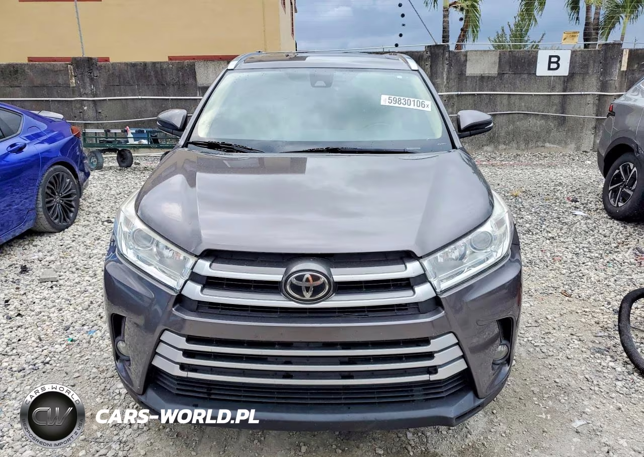 2019 Toyota Highlander Xle VIN:5TDJZRFH5KS617129 - 5