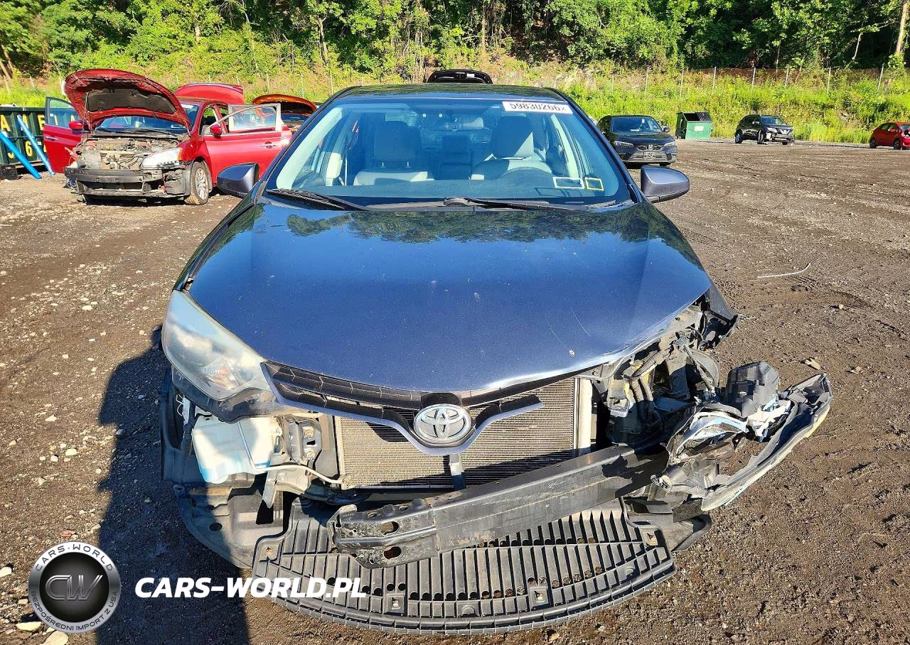 2015 Toyota Corolla Le VIN:2T1BURHE8FC319551 - 5