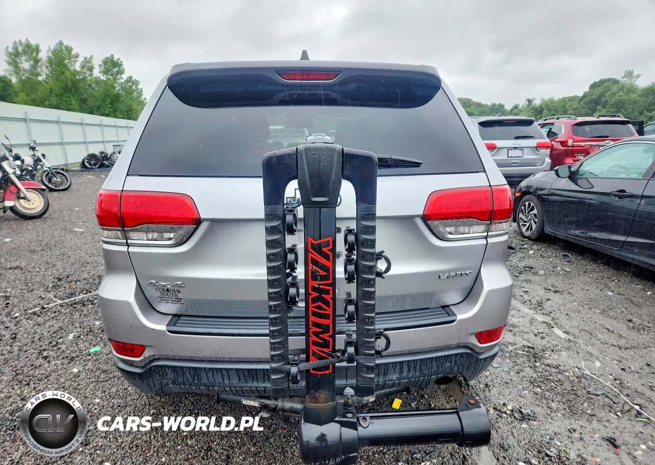 2015 Jeep Grand Cherokee Laredo VIN:1C4RJFAG5FC895754 - 6
