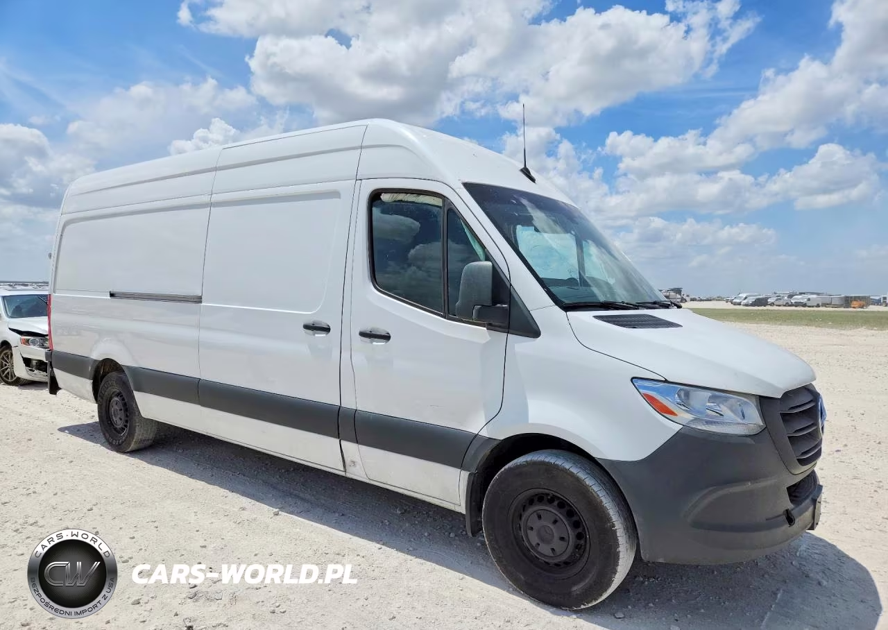 2024 Mercedes-Benz Sprinter 2500 VIN:W1Y4NCHYXRT165432 - 4