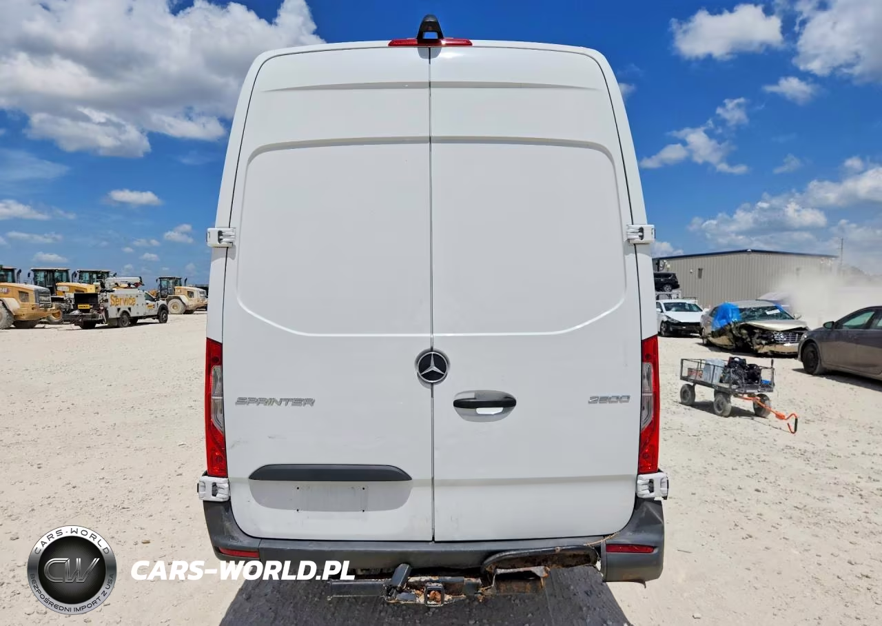 2024 Mercedes-Benz Sprinter 2500 VIN:W1Y4NCHYXRT165432 - 6