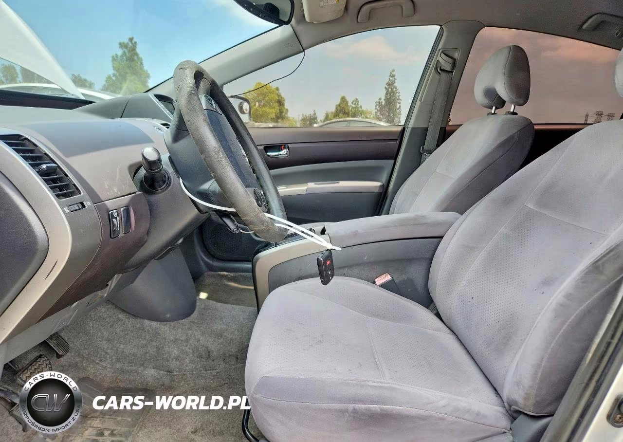 2004 Toyota Prius Base VIN:JTDKB20U040041686 - 7