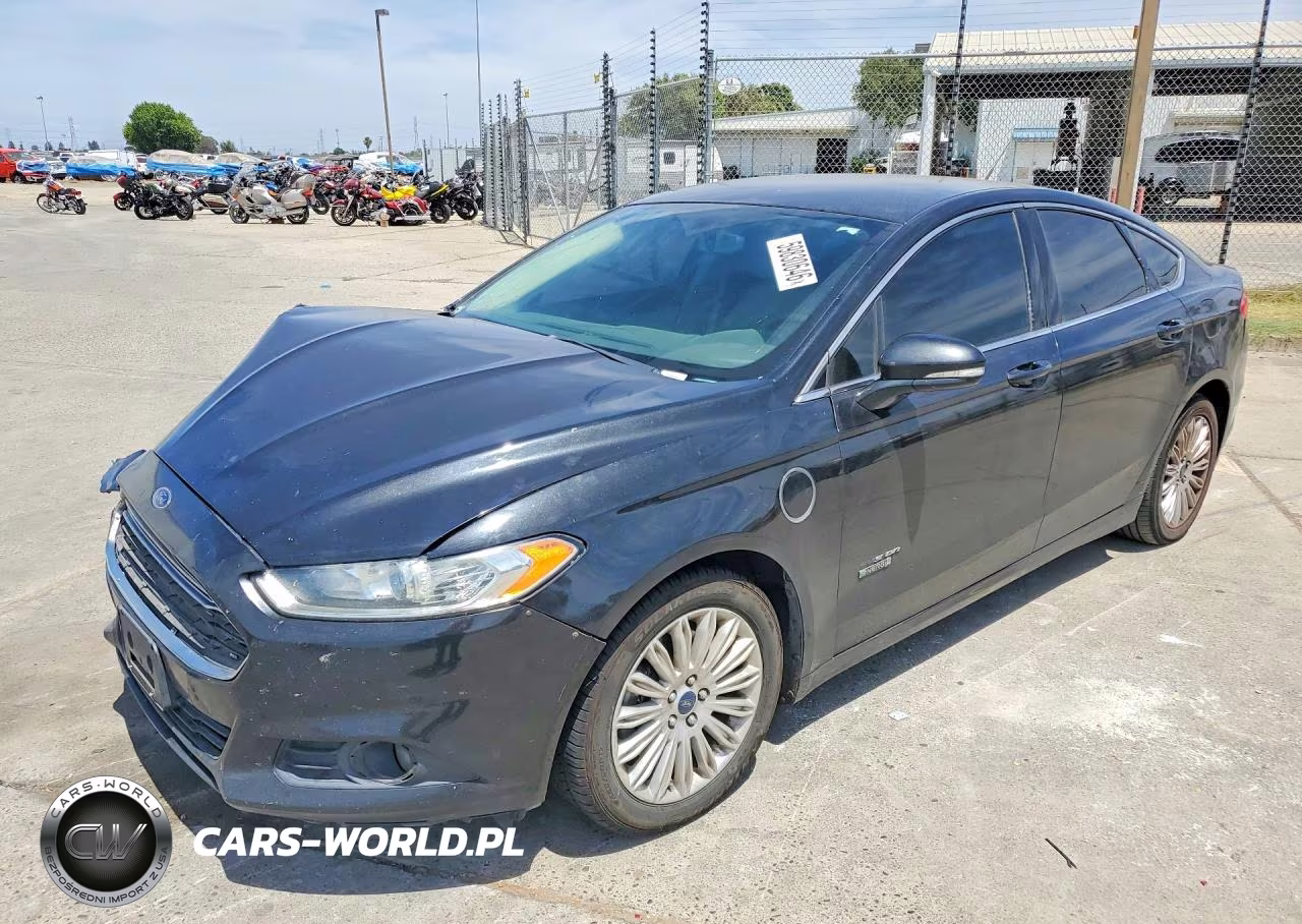 2014 Ford Fusion Se Phev – zdjęcie 1 z 12