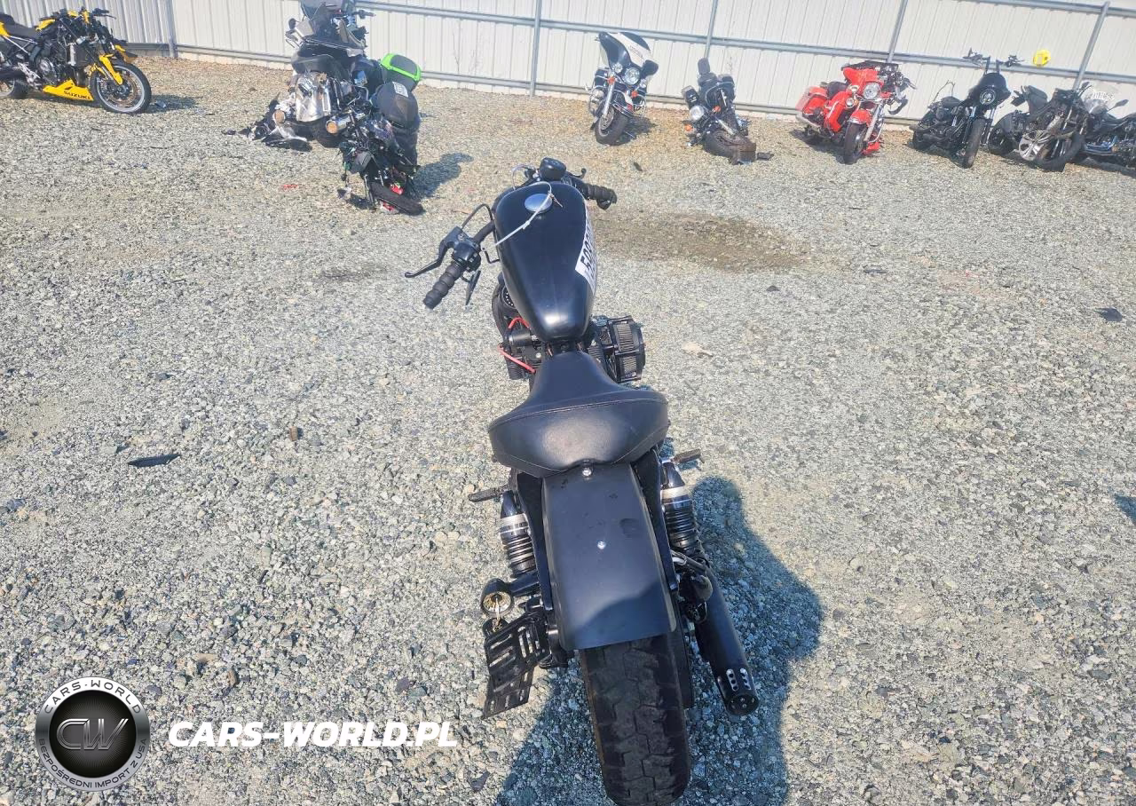 2017 Harley-Davidson Xl883 Iron 883 VIN:1HD4LE216HC421337 - 4