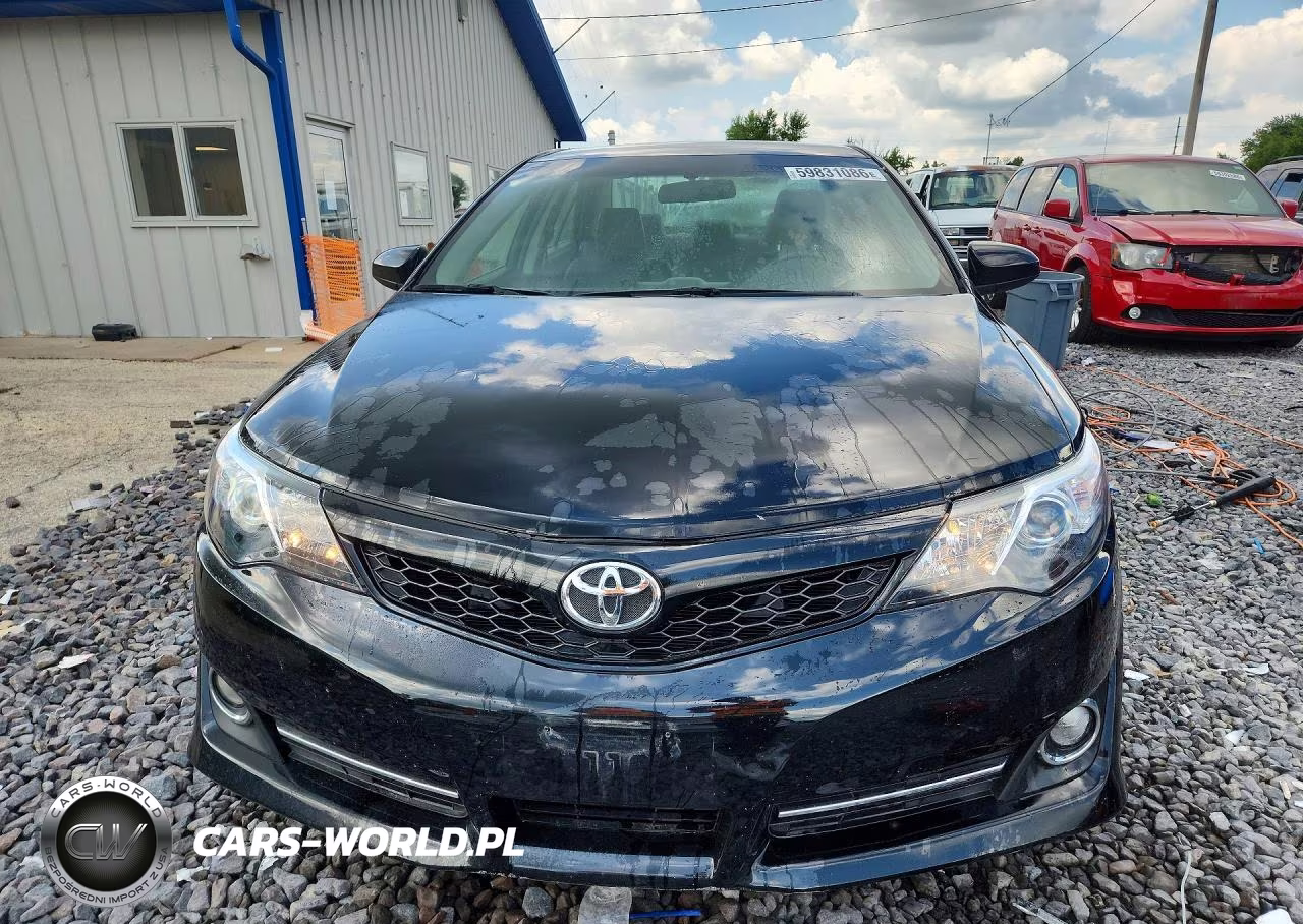 2014 Toyota Camry Se VIN:4T1BF1FK0EU459353 - 5