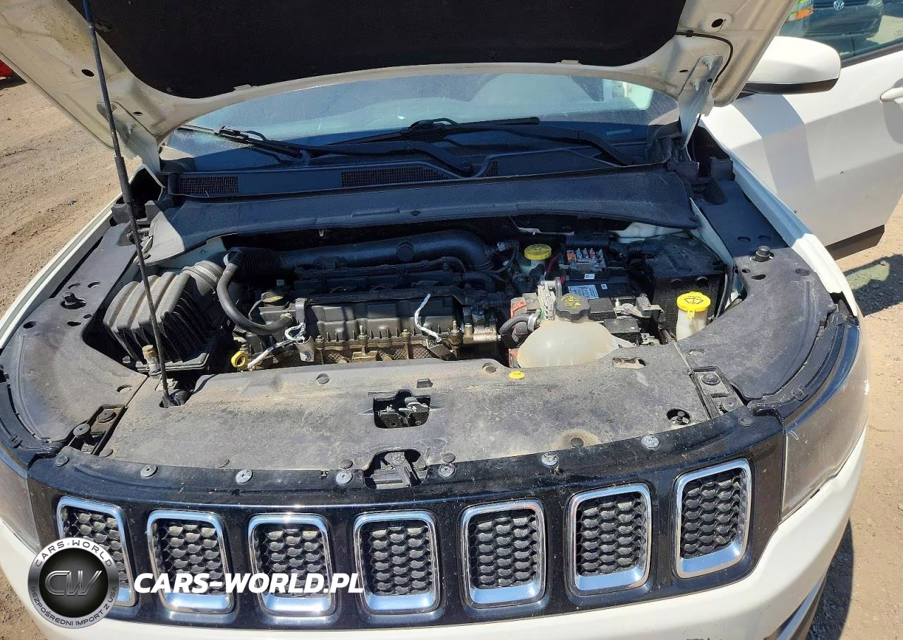 2018 Jeep Compass Latitude VIN:3C4NJDBB6JT373508 - 12
