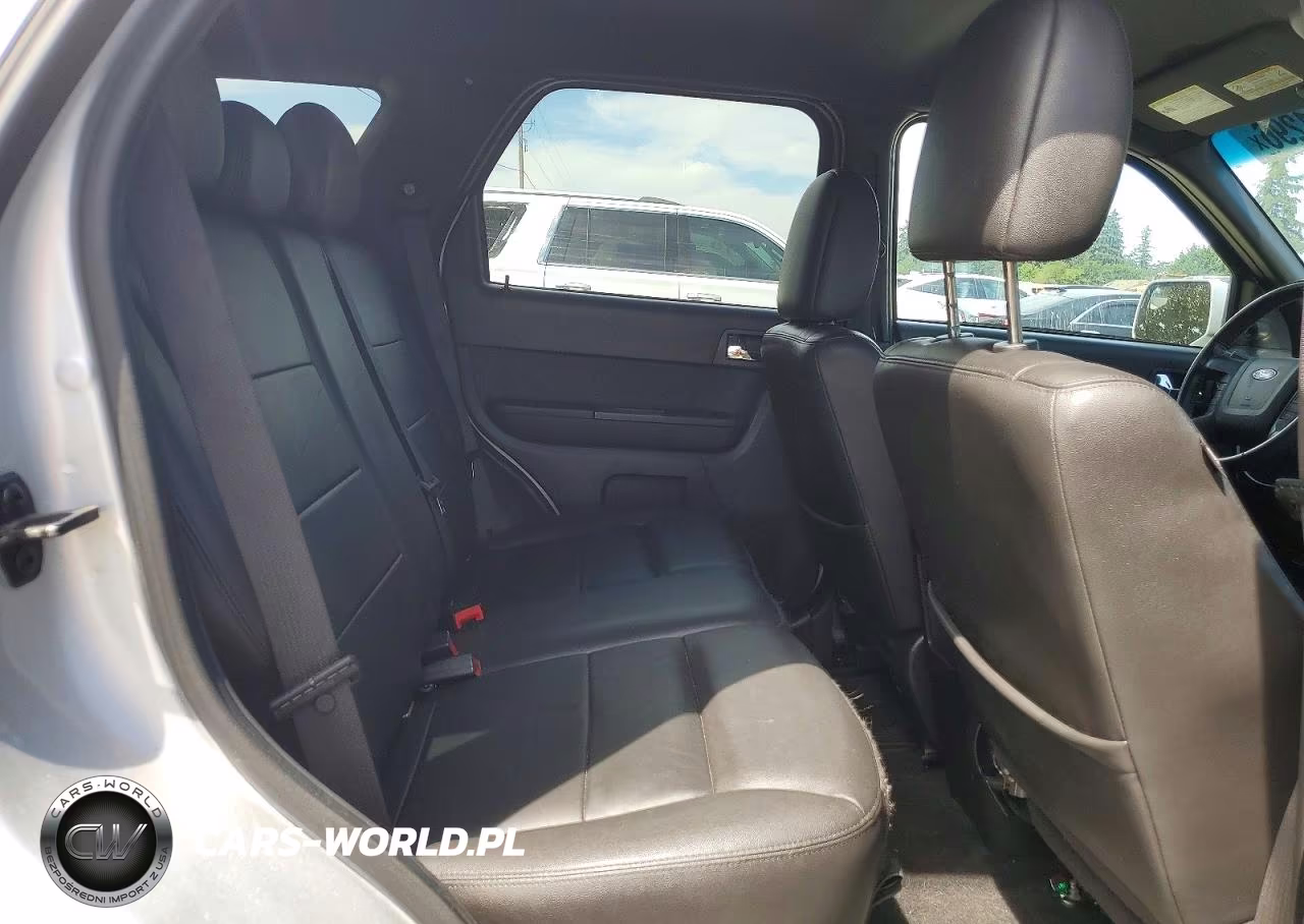 2010 Ford Escape Limited VIN:1FMCU9EGXAKC83987 - 11