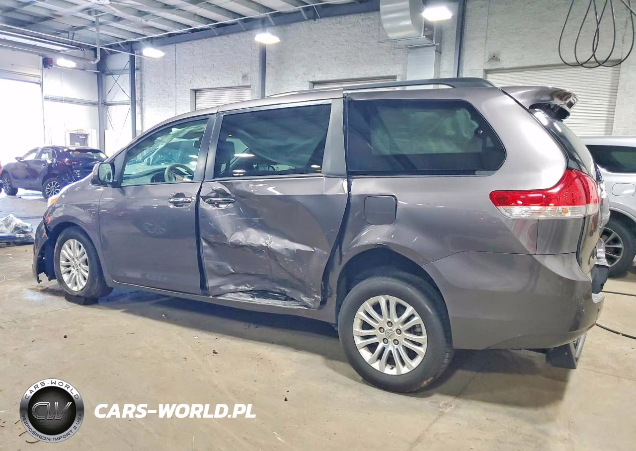 2012 Toyota Sienna Xle 7-Passenger Auto Access Se VIN:5TDYK3DC9CS227935 - 2