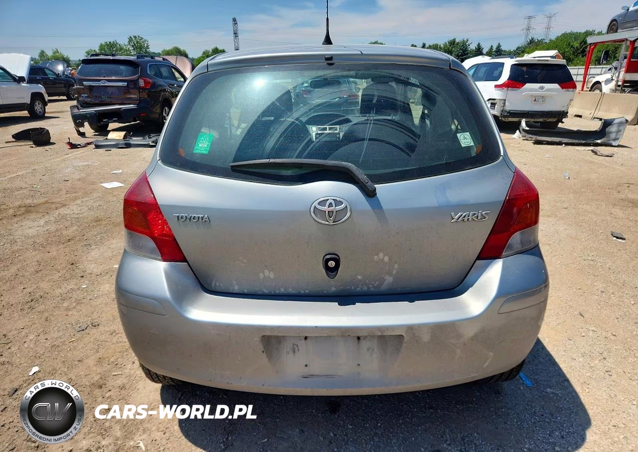 2011 Toyota Yaris Base VIN:JTDJT4K34B5333124 - 6