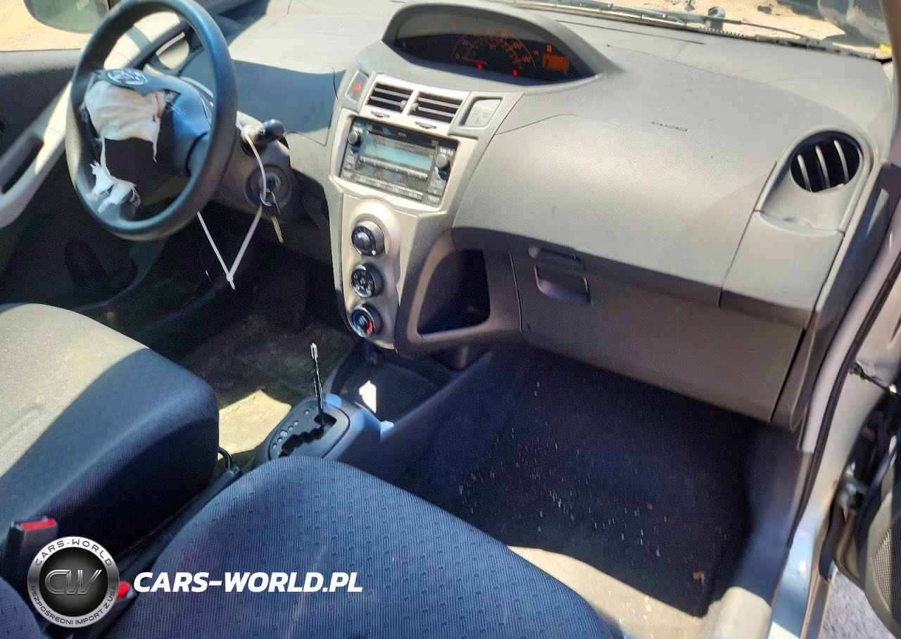 2011 Toyota Yaris Base VIN:JTDJT4K34B5333124 - 8