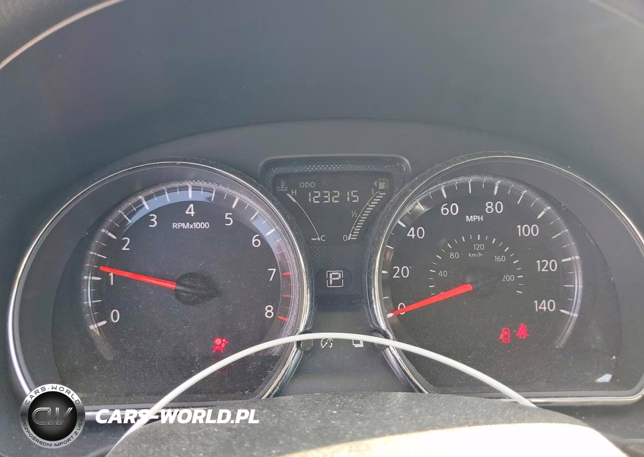 2018 Nissan Versa Sv VIN:3N1CN7AP5JL826739 - 9