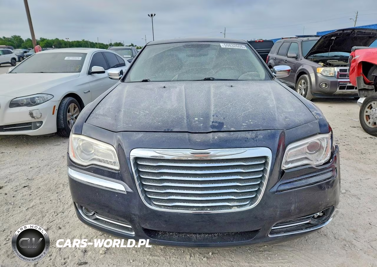 2011 Chrysler 300 Limited VIN:2C3CA5CGXBH536022 - 5