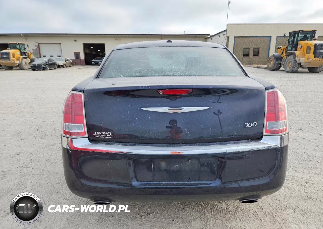 2011 Chrysler 300 Limited VIN:2C3CA5CGXBH536022 - 6