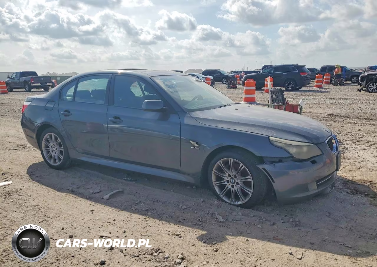 2010 BMW 535 Xi VIN:WBANV9C57AC136884 - 4