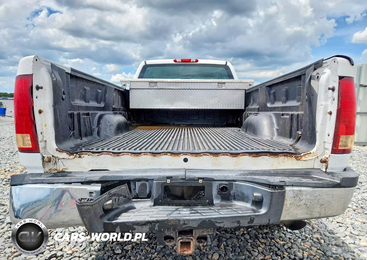 2011 GMC Sierra C2500 Heavy Duty VIN:1GT21ZCG4BZ136181 - 6