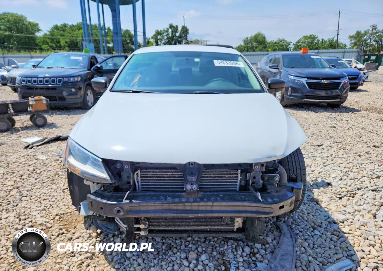 2015 Volkswagen Jetta Base VIN:3VW2K7AJ1FM348413 - 5