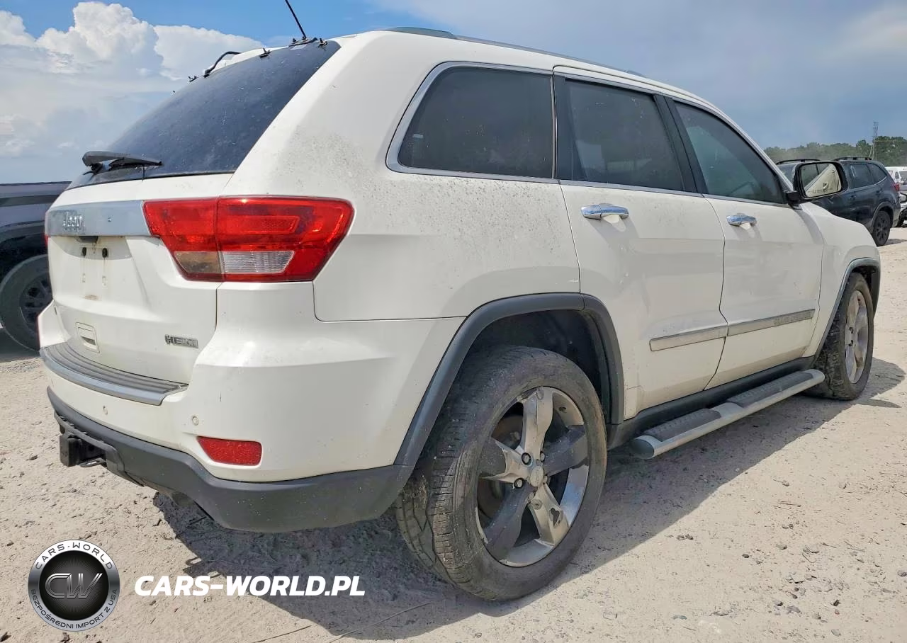 2011 Jeep Grand Cherokee Overland VIN:1J4RS6GT1BC647944 - 3