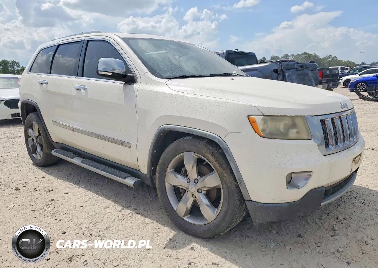 2011 Jeep Grand Cherokee Overland VIN:1J4RS6GT1BC647944 - 4