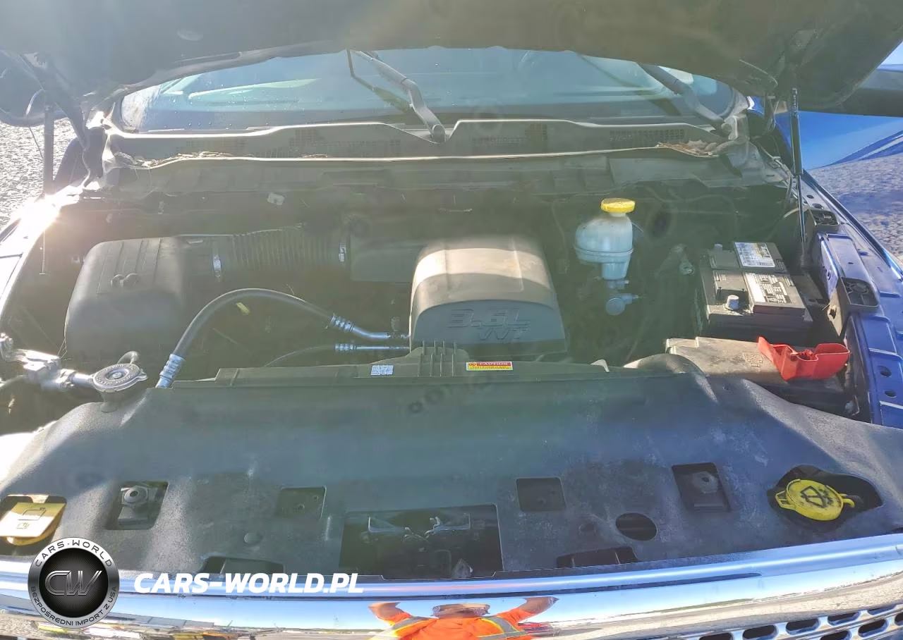 2017 Ram 1500 Laramie VIN:1C6RR7NG0HS597461 - 11