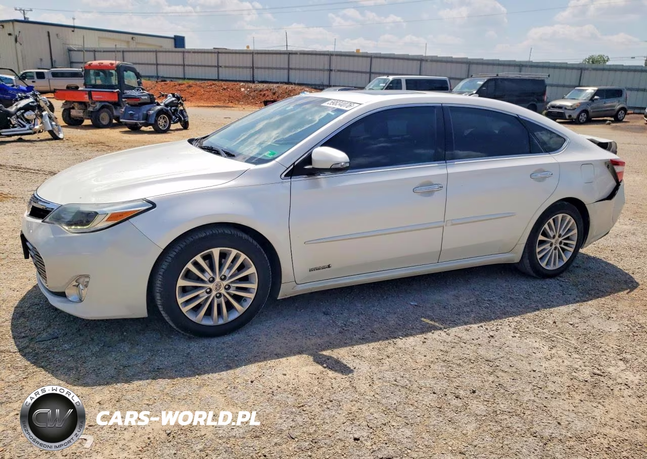 2015 Toyota Avalon Hybrid Limited