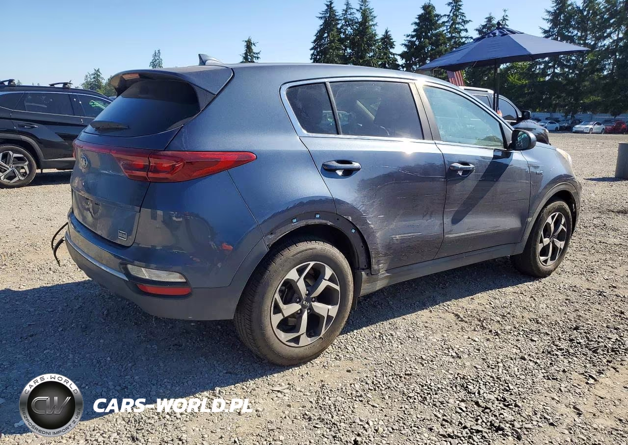 2022 Kia Sportage Lx VIN:KNDPMCAC2N7980682 - 3
