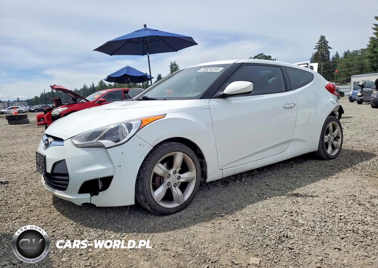 2015 Hyundai Veloster Base