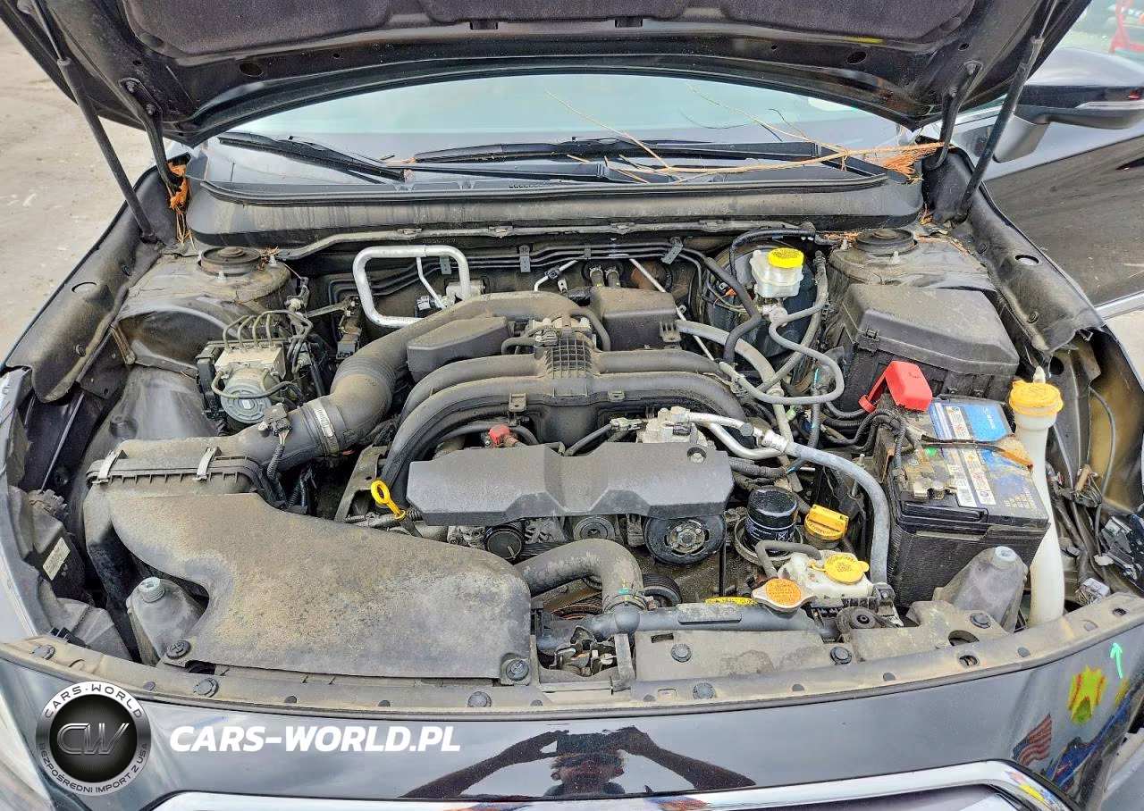 2018 Subaru Outback Touring VIN:4S4BSATC1J3358217 - 12