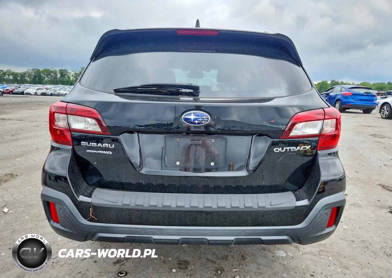 2018 Subaru Outback Touring VIN:4S4BSATC1J3358217 - 6