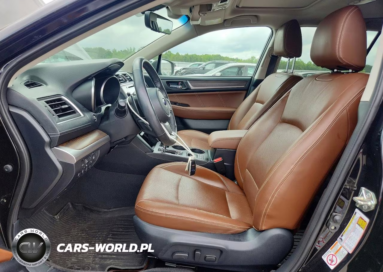 2018 Subaru Outback Touring VIN:4S4BSATC1J3358217 - 7