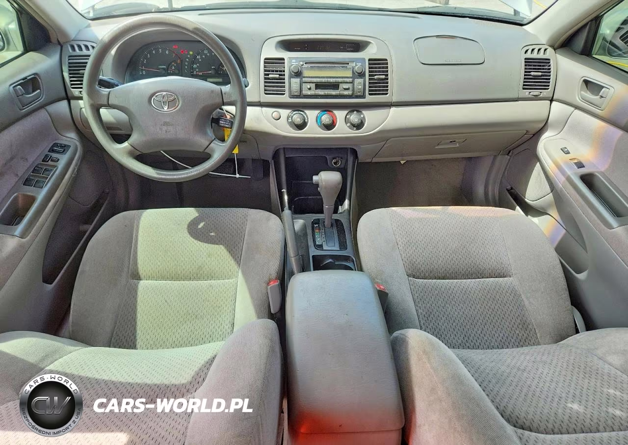 2004 Toyota Camry Le VIN:4T1BE30K14U812379 - 8
