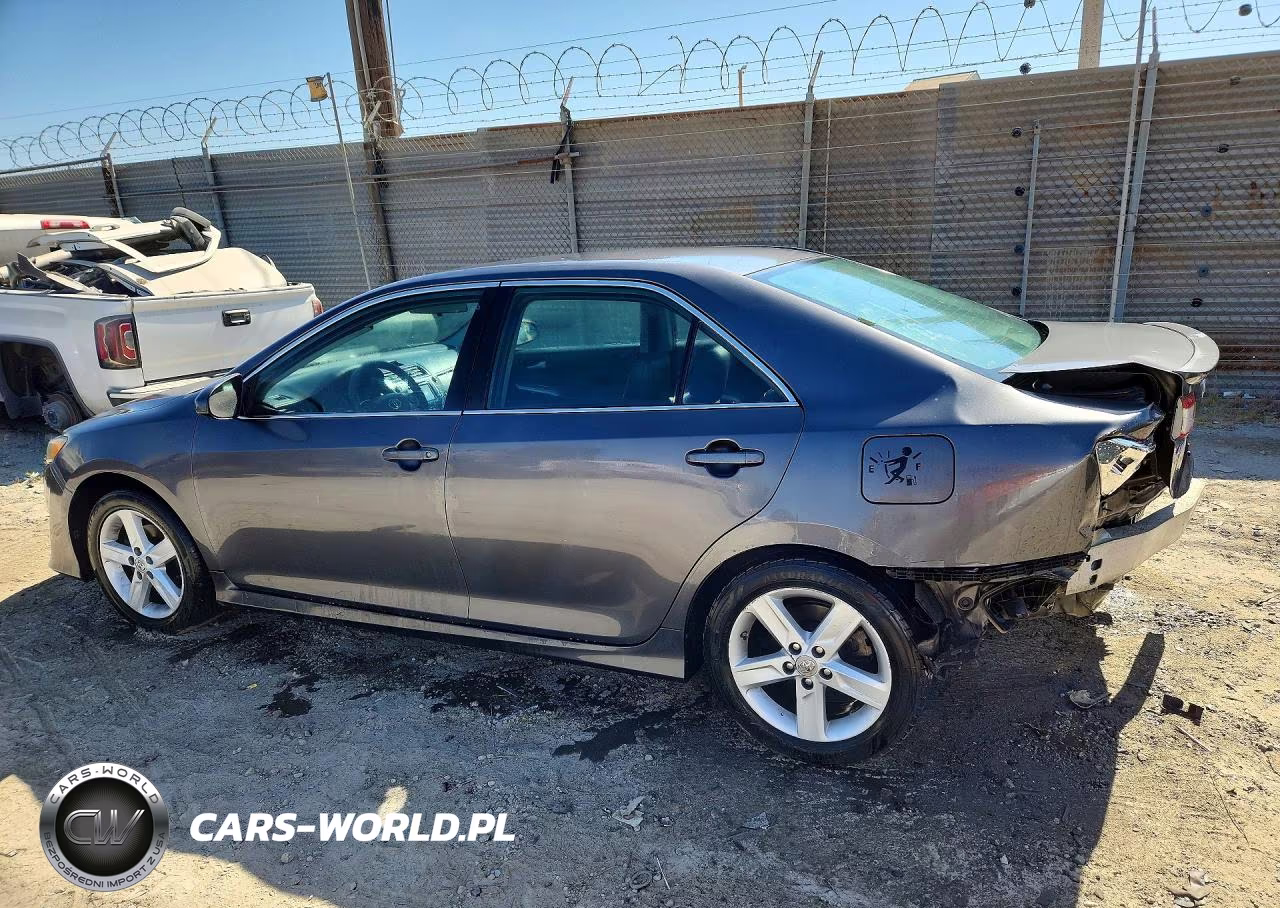 2012 Toyota Camry Se VIN:4T1BF1FKXCU610647 - 2