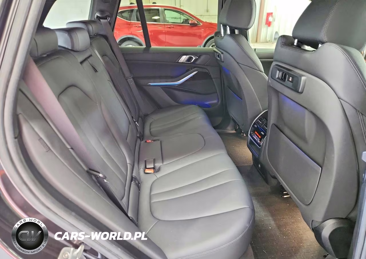 2019 BMW X5 xDrive40I VIN:5UXCR6C57KLL39433 - 11