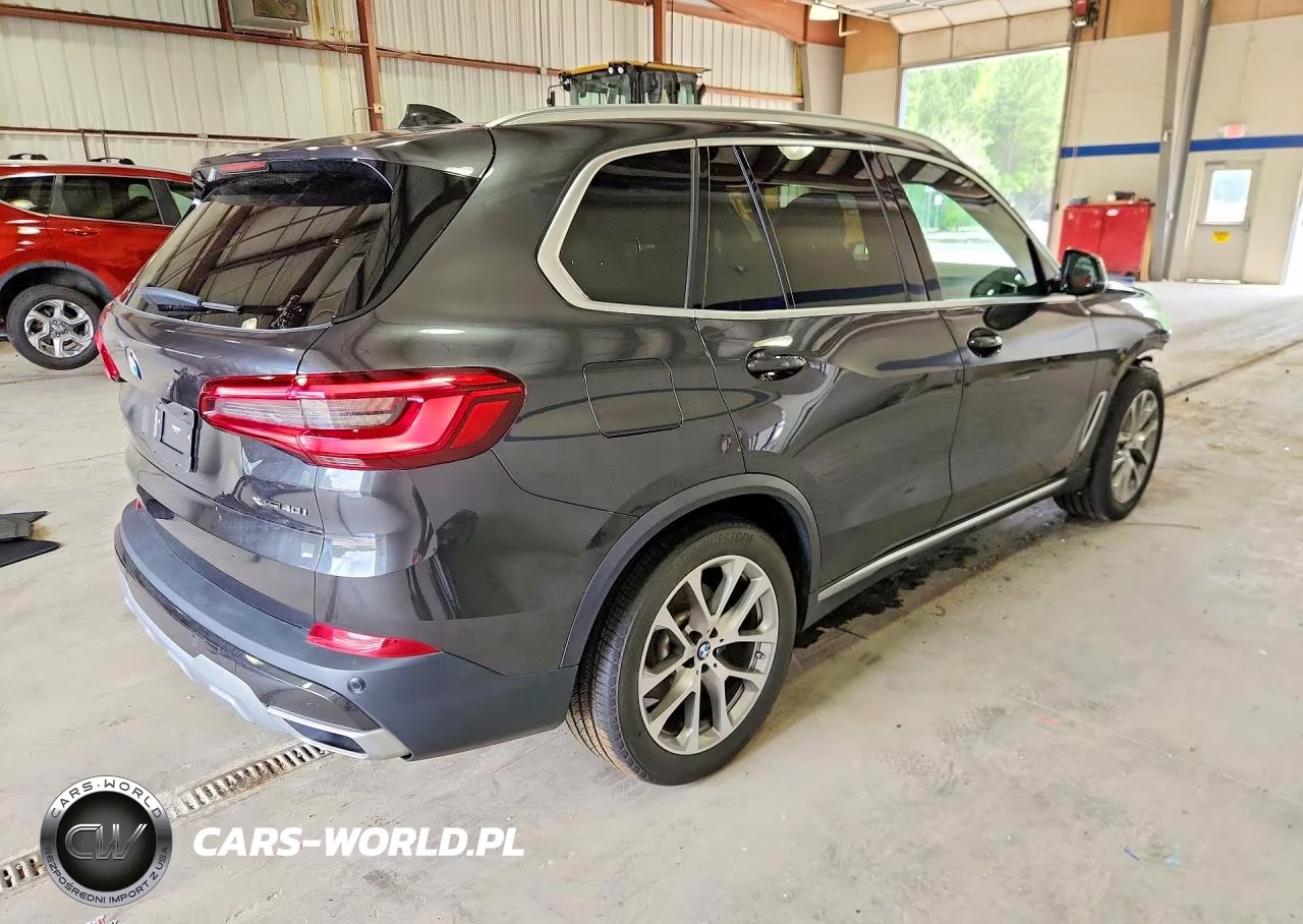 2019 BMW X5 xDrive40I VIN:5UXCR6C57KLL39433 - 3